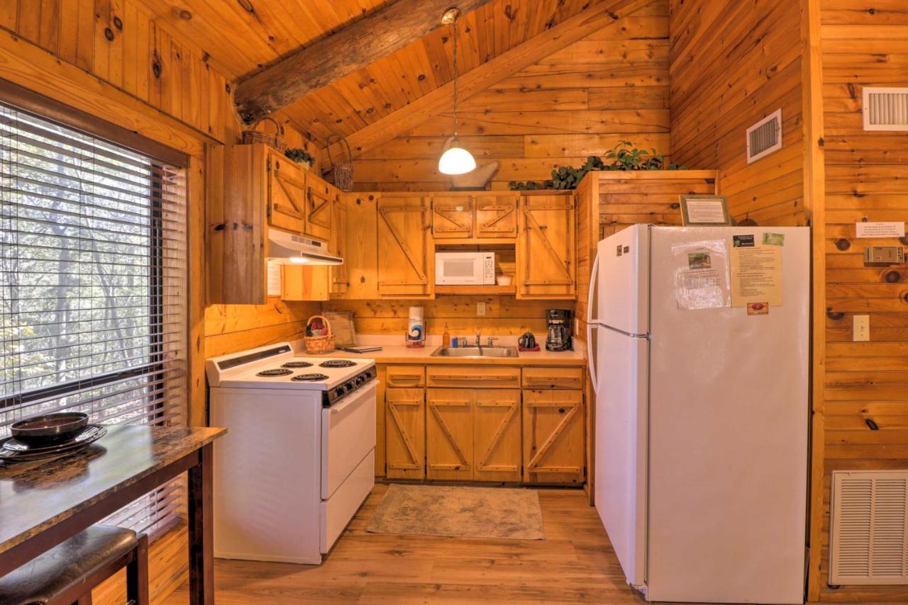 Peaceful Cabin With Hot Tub - Near Broken Bow Lake! Stephens Gap Eksteriør bilde